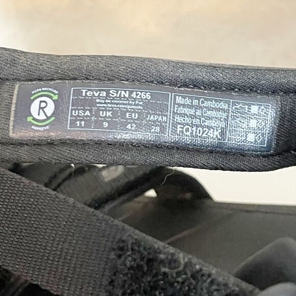 Teva Tirra 4266 All Black Strappy Slingback Hiking Sandals Women's Size 11 - Picture 9 of 12
